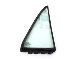 Toyota Corolla E120 E130 Rear vent window glass 68124-02070