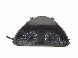 Mercedes-Benz CLC CL203 Compteur de vitesse tableau de bord A2035404647