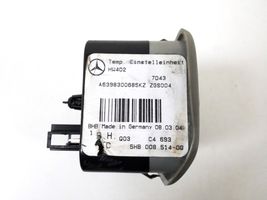 Mercedes-Benz Vito Viano W639 Ilmastoinnin ohjainlaite/moduuli A6398300685