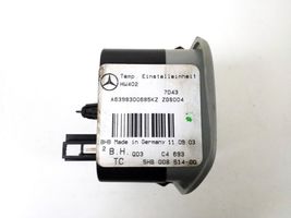 Mercedes-Benz Vito Viano W639 Ilmastoinnin ohjainlaite/moduuli A6398300685