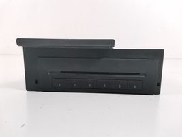 Mercedes-Benz SLK R171 CD/DVD changer A2118706189