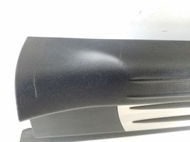 Mercedes-Benz SLK R171 Etuoven kynnyksen suojalista A1716800235