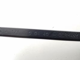 Mercedes-Benz SLK R171 Front wiper blade arm A1718200440