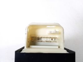 Scion xD Interrupteur commade lève-vitre 84820-12540