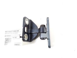 Mercedes-Benz E W211 Bisagra superior de la puerta trasera A2117301037