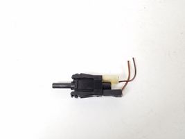 Mercedes-Benz C W204 Interruptor del freno de mano/estacionamiento A0015458714