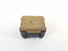 Mercedes-Benz E W212 Module de commande de siège A0008003348