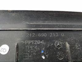 Mercedes-Benz E W212 Altra parte interiore A2126902130