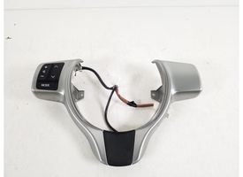 Toyota Yaris Przełącznik / Przycisk kierownicy 84250-0D020