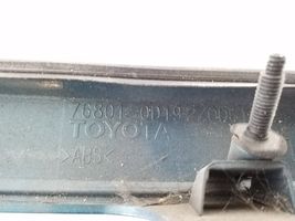 Toyota Yaris Lampa oświetlenia tylnej tablicy rejestracyjnej 76801-0D192