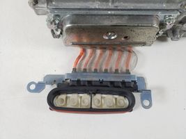 Toyota Prius Prime Convertitore di tensione inverter G9200-47272