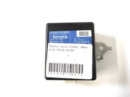 Toyota Yaris Sterownik / Moduł centralnego zamka 89741-52260