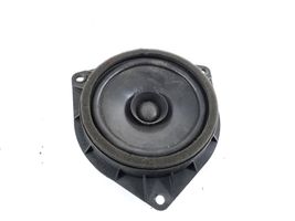 Toyota Corolla Verso E121 Takaoven kaiutin 86160-44130