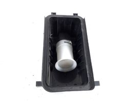 Toyota Corolla E120 E130 Tapa de la caja del filtro de aire 17705-0D041