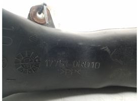 Toyota Corolla Verso AR10 Oro paėmimo kanalo detalė (-ės) 17751-0R010