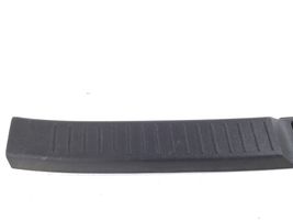 Toyota Corolla Verso AR10 Protection de seuil de coffre 64716-0F010