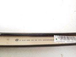 Mercedes-Benz CLS C218 X218 Listwa dachowa A2186900282