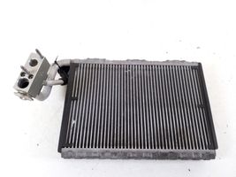 Mercedes-Benz CLS C218 X218 Gaisa kondicioniera radiators (salonā) A2048300058