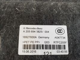 Mercedes-Benz C W205 Apdaila galinio dangčio A2056940825