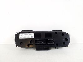 Mercedes-Benz C W204 Ilmastoinnin ohjainlaite/moduuli A2048309885