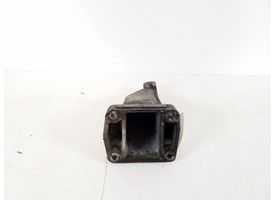 Mercedes-Benz Vito Viano W639 Supporto di montaggio del motore (usato) A6462230204