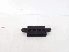 Toyota Avensis T270 Maniglia esterna per portiera di carico 84840-28030