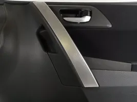 Toyota Auris E180 Apmušimas priekinių durų (obšifke) 67610-02N50