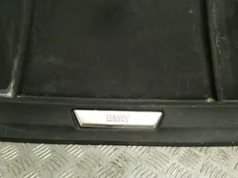 BMW 2 F46 Wykładzina podłogowa bagażnika 51472286007