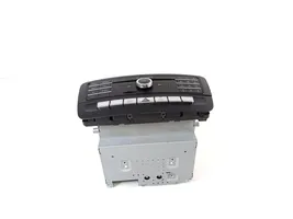 Mercedes-Benz A W176 Radio/CD/DVD/GPS-pääyksikkö A2469008819