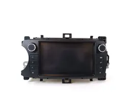 Toyota Yaris Panel / Radioodtwarzacz CD/DVD/GPS 86140-0D220