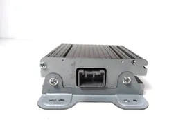 Mercedes-Benz GL X164 Amplificatore A2049820020