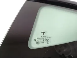 Tesla Model 3 Finestrino/vetro retro 151497801C