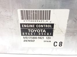 Toyota Avensis T250 Centralina/modulo del motore 8966105C81