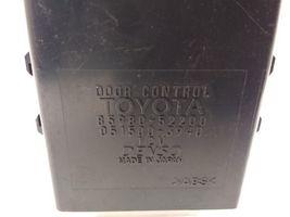 Toyota Yaris Oven keskuslukituksen ohjausyksikön moduuli 8598052200