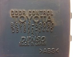 Toyota Yaris Door central lock control unit/module 8598052050