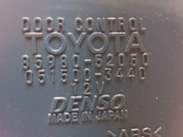 Toyota Yaris Centrinio užrakto valdymo blokas 8598052050