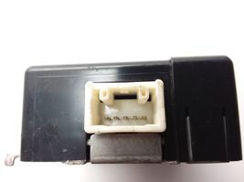 Toyota Avensis Verso Durvju vadības bloks 8974144060