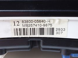 Toyota Avensis T250 Compteur de vitesse tableau de bord 8380005640H