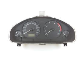 Mitsubishi Carisma Speedometer (instrument cluster) 431413B