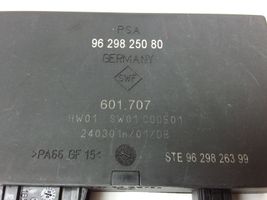 Peugeot 607 Pysäköintitutkan (PCD) ohjainlaite/moduuli 9629825080