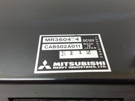 Mitsubishi Carisma Ilmastoinnin ohjainlaite MR360474