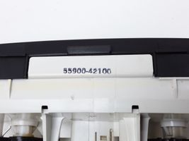 Toyota RAV 4 (XA20) Panel klimatyzacji 5590042100