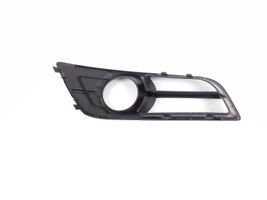 Toyota Corolla E120 E130 Moldura/rejilla de la luz antiniebla delantera 5212802120