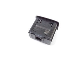 Renault Scenic III -  Grand scenic III AUX in-socket connector 280230005R