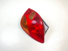 Toyota Corolla Verso E121 Lampa tylna 1827