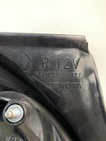 Toyota Corolla Verso E121 Feux arrière / postérieurs 1827
