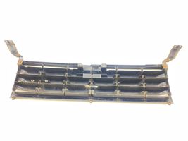 Mitsubishi Pajero Front bumper upper radiator grill MB64572021