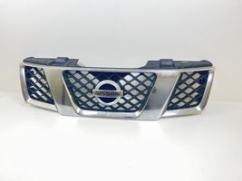 Nissan Navara D40 Grille calandre supérieure de pare-chocs avant NSR2281