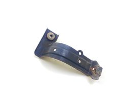 Honda CR-V Radiator mount bracket 