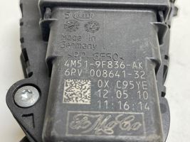 Ford Focus Pedał gazu / przyspieszenia 4M519F836AK